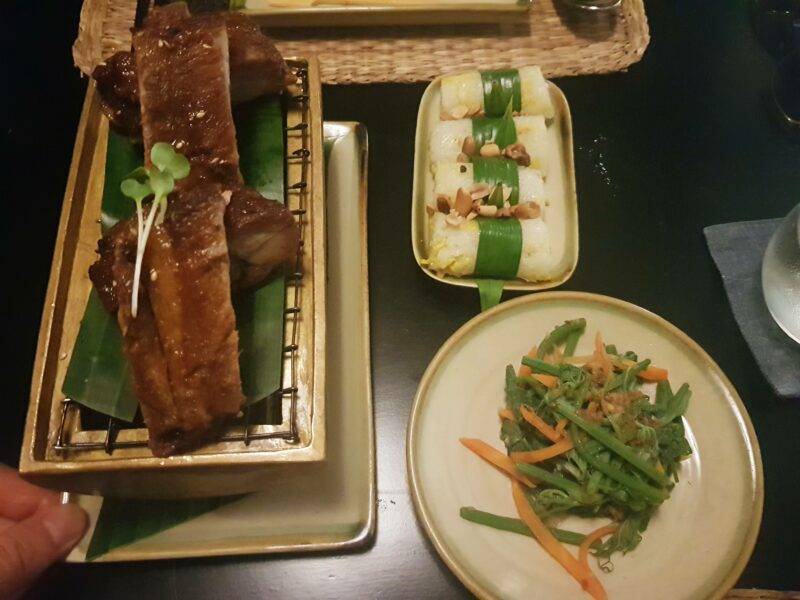 HOME Vietnamese Restaurant 越式料理 胡志明市